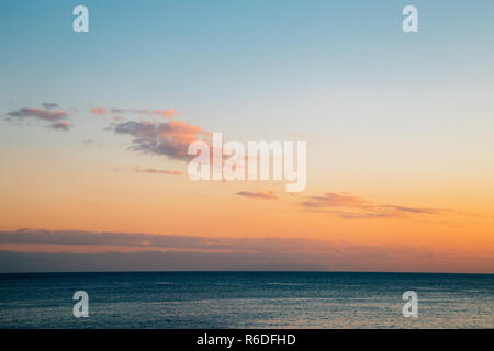 Isola di Enoshima tramonto mare di kanagawa, Giappone Foto Stock