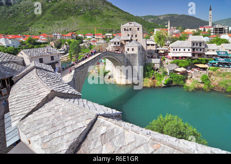 Il vecchio ponte di Mostar Bosnia ed Erzegovina Foto Stock