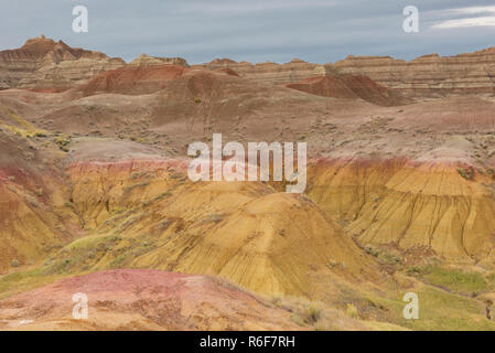 Tumuli giallo,Giallo Mounds si affacciano, Badlands NP, caduta, S. Dakota, Stati Uniti d'America, di Dominique Braud/Dembinsky Foto Assoc Foto Stock