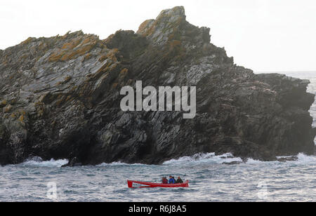 Gig gara di canottaggio, Atkinson trofeo, Gannel estuary a Newquay Harbour.UK. Foto Stock