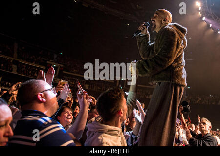 Glasgow, Scotland, Regno Unito. 5 dicembre, 2018. James in concerto a SSE idro, Glasgow REGNO UNITO. Credito: Stuart Westwood/Alamy Live News Foto Stock