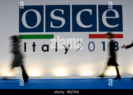 Foto LaPresse - Claudio Furlan 05/12/2018 Milano ( MI ) Cronaca Apertura del Consiglio Ministeriale dell&#x2019;Organizzazione per&#xa0;la sicurezza e la cooperazione in Europa Osce Foto Stock