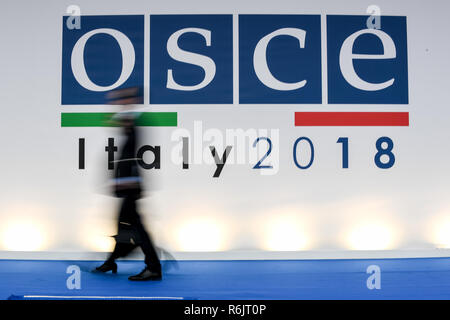 Foto LaPresse - Claudio Furlan 05/12/2018 Milano ( MI ) Cronaca Apertura del Consiglio Ministeriale dell&#x2019;Organizzazione per&#xa0;la sicurezza e la cooperazione in Europa Osce Foto Stock