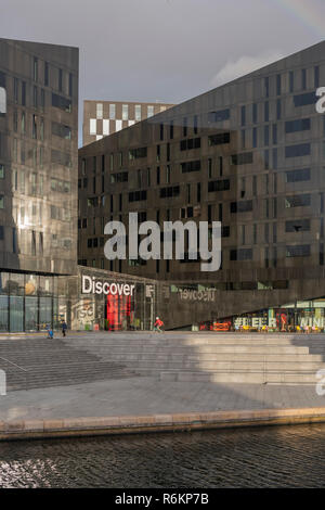 L'isola di Mann, Albert Dock, Liverpool 12.11.2019. Si prega di credito: Phillip Roberts Foto Stock