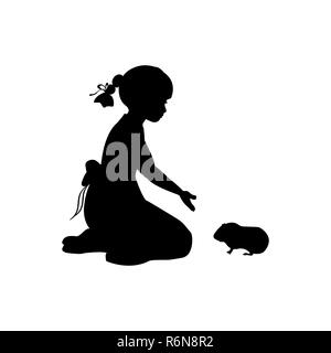 Silhouette ragazza seduta ginocchia fanno capolino cavia Foto Stock