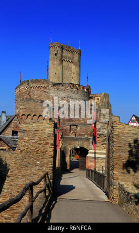 Castello di Casteldarne, Brodenbach., Mayen-Koblenz district, Renania-Palatinato, Germania, Europa. Foto Stock