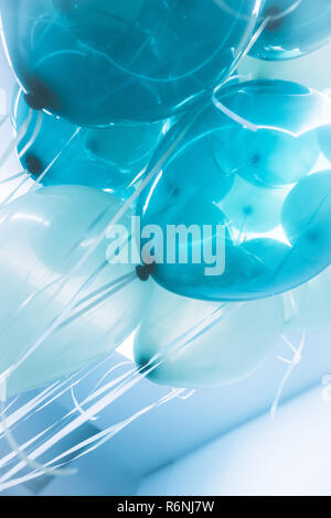 Blue Air ballons sfondo Foto Stock