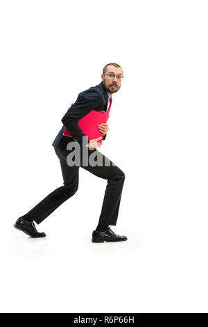 Corpo pieno ritratto dell uomo d affari con cartella su bianco Foto Stock