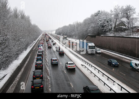 In tutto il Regno Unito- M61, svincolo 9 verso nord in inverno meteo Foto Stock