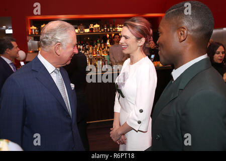 Il Principe di Galles, patrono del British Film Institute (BFI), con Hayley Atwell e David Oyelowo durante una visita BFI Southbank, Londra. Foto Stock