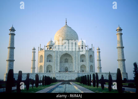 Taj Mahal (1631-1653 un .D.), Agra, Uttar Pradesh, India Foto Stock