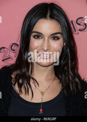 LOS ANGELES, CA, Stati Uniti d'America - Dicembre 04: personalità televisiva Ashley Iaconetti arriva presso la raffineria29 29camere Los Angeles 2018: espandere la vostra realtà op Foto Stock