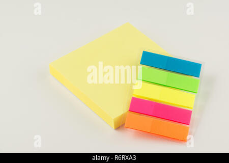 Set di adesivi per appunti durante lo studio e fare affari Foto Stock