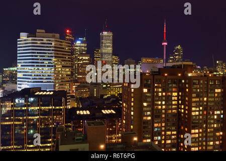 Downtown Toronto di notte- dall'Eaton Hotel Chelsea (XXVII piano) Foto Stock