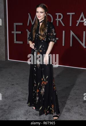 Westwood, Stati Uniti. 05 Dic, 2018. WESTWOOD, Los Angeles, CA, Stati Uniti d'America - 05 dicembre: attrice Hera Hilmar arriva a Los Angeles prima di Universal Pictures e MRC's 'Mortal motori' tenuto presso il Regency Village Theatre il 5 dicembre 2018 a Westwood, Los Angeles, California, Stati Uniti. (Foto di David Acosta/Image Press Agency) Credito: Image Press Agency/Alamy Live News Foto Stock