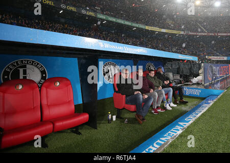 ROTTERDAM , Olanda , 06-12-2018 , stadio De Kuip , Calcetto , Stagione 2018/2019 , olandese , Eredivisie Feyenoord - VVV , winnaars vrienden loterij Foto Stock