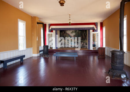 Interno della music hall a Fayette storica città fantasma nel Michigan Foto Stock