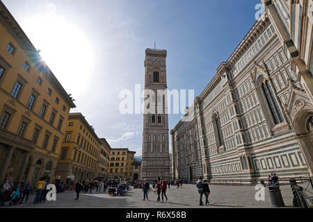 Vista orizzontale del Duomo di Firenze e il campanile di Giotto a Firenze, Italia. Foto Stock