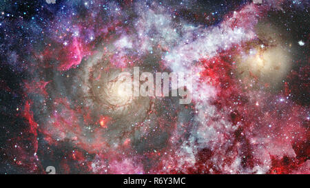 Nebulosa e star campo contro lo spazio. Gli elementi di questa immagine fornita dalla NASA. Foto Stock