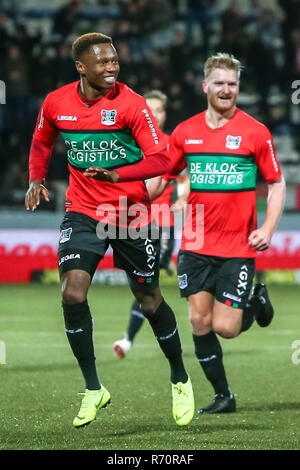 Utrecht, Paesi Bassi. Il 7 dicembre 2018. Stadion De Vliert Keuken Kampioen Divisie, NEC player Jonathan Okita celebrare il suo obiettivo durante il match Den Bosch - NEC Credito: Pro scatti/Alamy Live News Credito: Pro scatti/Alamy Live News Foto Stock