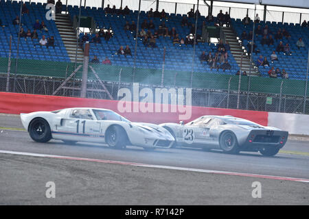 David bracciale, Steve Soper, Ford GT40, Andrew Smith, James Cottingham, Ford GT40, FIA, Masters storico di vetture sportive, Silverstone Classic 2015, auto, Chri Foto Stock