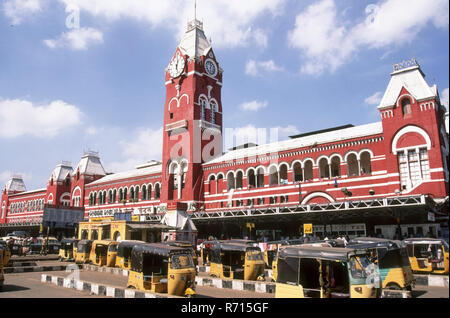 Chennai central railway station, Chennai, nello stato del Tamil Nadu, India Foto Stock