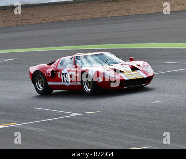 Charlie Birkett, Ford GT40, Can-Am 50 Interserie Sfida, Silverstone Classic 2016, Chris McEvoy, cjm-fotografia, Classic Cars Racing, storico rac Foto Stock