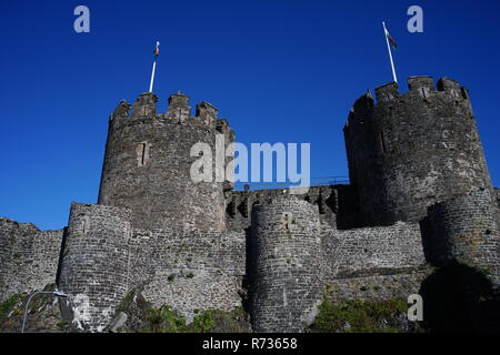 Conwy Castle, Conwy, il Galles del Nord. Immagine presa in ottobre 2016. Foto Stock