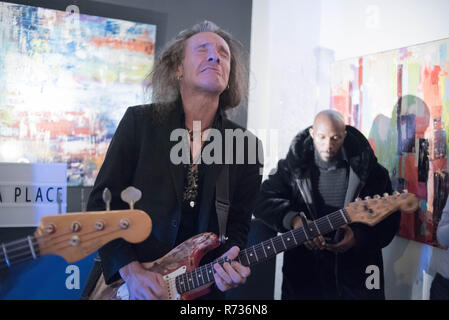 Vetrina Thierry Cojan nel luogo Art Parfum in Parigi Francia Foto Stock