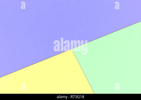 Abstract pastello con sfondo giallo pastello, magia della menta e Massimo Blu colori porpora, acquerello di Grana carta Foto Stock