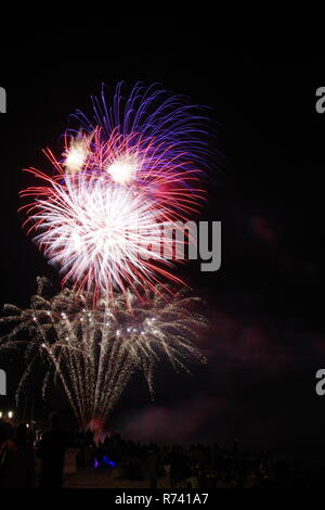 Fuochi d'artificio a Sidmouth regata. East Devon, Regno Unito. Estate 2018 Foto Stock