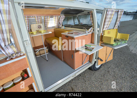 1967 VolksWagen Devon splitscreen camper Foto Stock