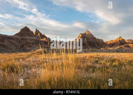 Tumuli giallo,Giallo Mounds si affacciano, Badlands NP, caduta, S. Dakota, Stati Uniti d'America, di Dominique Braud/Dembinsky Foto Assoc Foto Stock