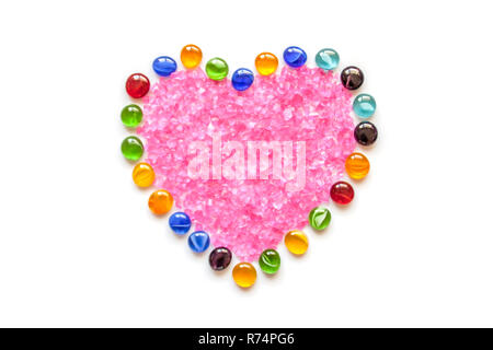 Cuore del vaso gemme e riempito con cristalli Foto Stock
