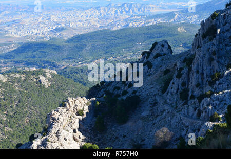 Leiva (o Leyva) Valle scogliere calcaree, Sierra Espuña massiccio, Murcia (Spagna sud-orientale) Foto Stock