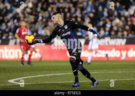 Leganes, Madrid, Spagna. Il 7 dicembre, 2018. CD Leganes's Ivan Cuellar visto in azione durante la Liga match tra CD Leganes e Getafe CF a Butarque Stadium di Leganes, Spagna. Credito: Legan P. macis/SOPA Immagini/ZUMA filo/Alamy Live News Foto Stock