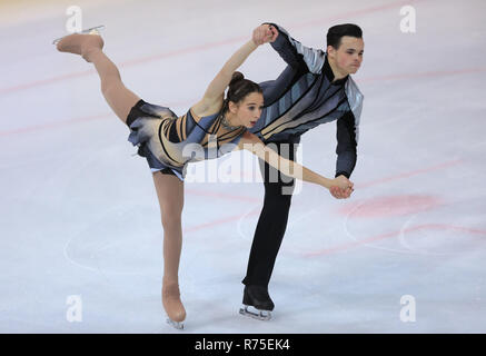 Zagabria, Croazia. Il 7 dicembre, 2018. Hailey Esther Kops (L) e Artem Tsoglin di Israele eseguire durante le coppie pattinaggio gratuito presso l'ISU Golden Spin di Zagabria 2018 a Zagabria in Croazia, il 7 dicembre, 2018. Credito: Marko Prpic/Xinhua/Alamy Live News Foto Stock