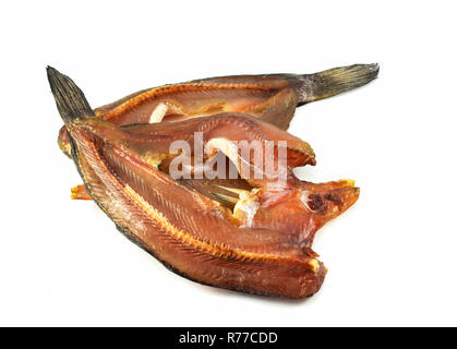 Secco snakehead striato pesce essiccato sun / striped snakehead sezionare pesce essiccato isolati su sfondo bianco Foto Stock