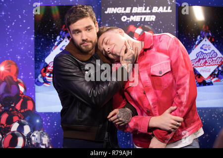 Liam Payne e Roman Kemp durante il giorno uno dei capitali il Jingle Bell Ball con la Coca Cola a Londra la O2 Arena. Foto Stock