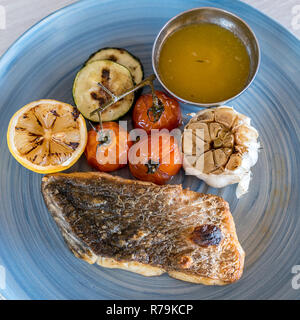 Branzino grigliato Foto Stock