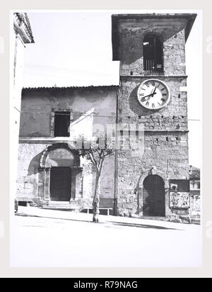 Laziale Rieti Cittareale S. Antonio, questa è la mia Italia, il paese italiano di storia visiva, architettura medievale, scultura architettonica, frammenti architettonici, frammenti scultorei. Post-architettura medievale, scultura architettonica, pittura, scultura risale al 1261, sotto il re Carlo I D'Angiò. Foto Stock