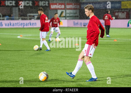 ZWOLLE , 08-12-2018 , MAC3PARK stadion , Stagione 2018 / 2019 , olandese Eredivisie . Lettore Ajax Frenkie de Jong durante il match PEC Zwolle - Ajax Foto Stock