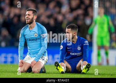 Bernardo Silva del Manchester City e Eden Pericolo di Chelsea durante il match di Premier League tra Chelsea e Manchester City a Stamford Bridge, Londra, Inghilterra il 8 dicembre 2018. Foto di Salvio Calabrese. Solo uso editoriale, è richiesta una licenza per uso commerciale. Nessun uso in scommesse, giochi o un singolo giocatore/club/league pubblicazioni. Foto Stock