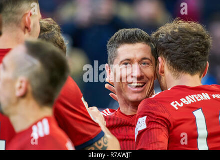Germania Berlino. 8 Dic 2018. FC Bayern Munich - 1.FC Norimberga - DFL REGOLAMENTI VIETANO QUALSIASI USO DI FOTOGRAFIE come sequenze di immagini e/o quasi-VIDEO - 1.della Lega calcio tedesca , Monaco di Baviera, Dicembre 08, 2018 stagione 2018/2019, giornata 14, FCB, 1.FC Nürnberg © Peter Schatz / Alamy Live News Foto Stock