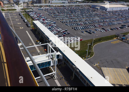 Cape Canaveral, STATI UNITI D'AMERICA. L'arial vista di Port Canaveral dalla nave da crociera Foto Stock