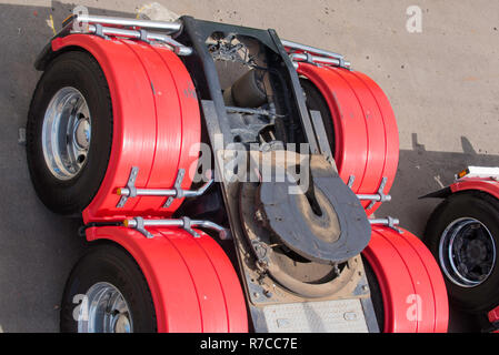 Una vista parziale di un 18 wheeler prime mover carrello Foto Stock