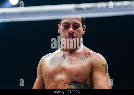 Rotterdam, Paesi Bassi 08 dicembre 2018 Kickboxing Gloria 62 Guto Inocente Foto Stock
