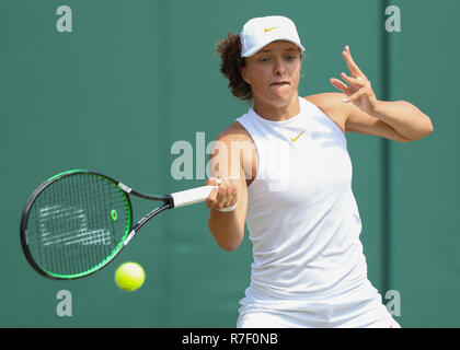 Lettore polacco Iga Swiatek in azione a Wimbledon,Londra, Regno Unito. Foto Stock