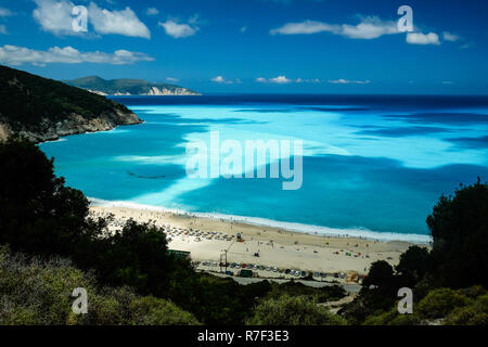 Myrtos Beach, a nord ovest di CEFALLONIA, ISOLE GRECHE, Grecia Foto Stock