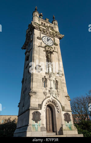 Whitehead torre dell orologio nella torre dei giardini, Bury, Lancashire. Foto Stock